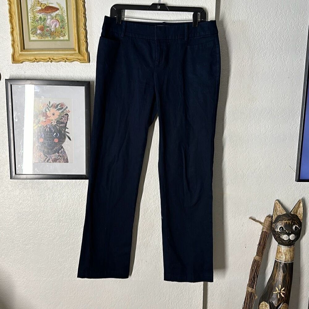 Dockers Size 8M navy Blue Women’s Pants